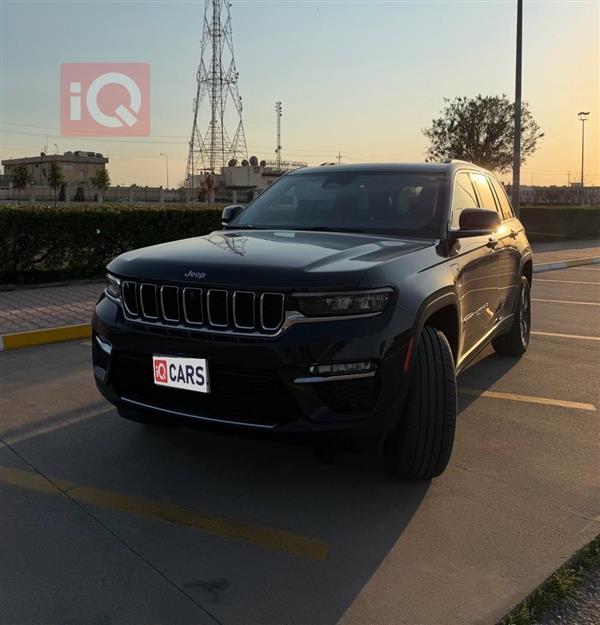 جيب جراند شيروكي 2023 للبيع في العراق - اربيل